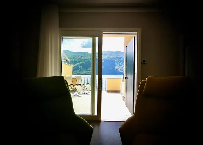 Grumo By Design * Lierna